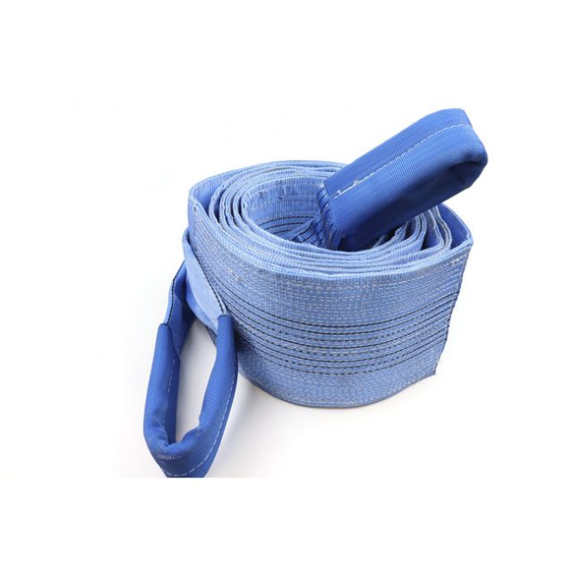 Sangle de levage en polyester avec anneaux triangulaires