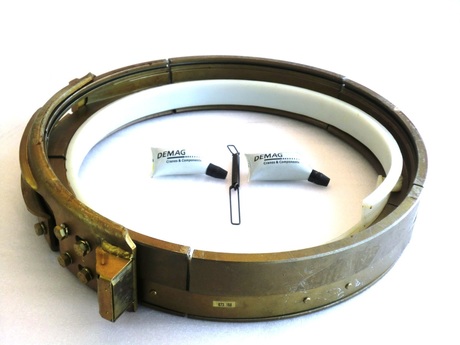 DEMAG Rope guide left 2 grooves   P1000 