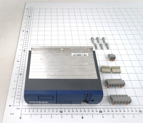 [LK51008715] DEMAG Freq.inverter  DIC-4-004-C-0031-05 parametr.