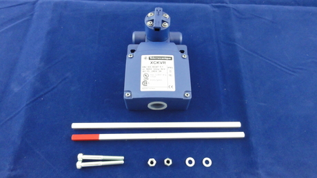 [LK51010398] DEMAG Interrupteur position 1    XCK-VR 24SR1H29    Plastic 