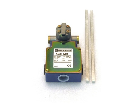 [LK51010402] DEMAG Interrupteur position 2    XCK-MR 44D1H29     Metal 