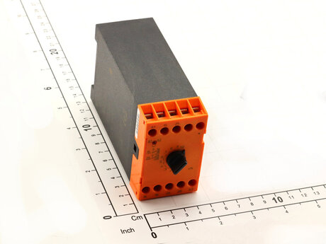 [LK51004997] DEMAG Time relay 1A0,05-  1S230C BA7954.82